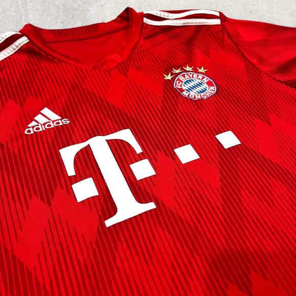 ★ Adidas FB Bayern Munich Red Home Jersey 2018 - 2019 ★ - Picture 3 of 9